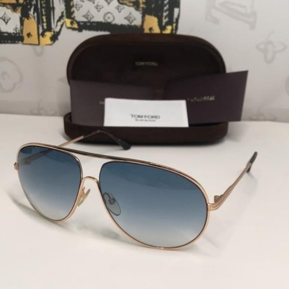Tom Ford TF450 28P “Cliff” Aviator Sunglasses – Rose Gold / Gradient Blue